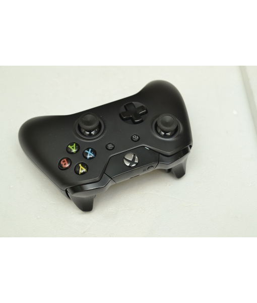 Джойстик  Xbox One Wireless Controller (RANDOM COLOR) (rev. V3)