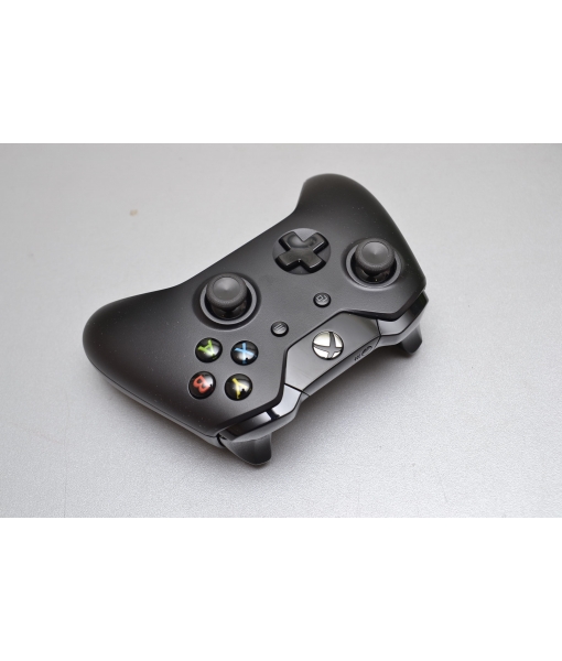 Джойстик Microsoft Xbox One Wireless Controller 1697 модель